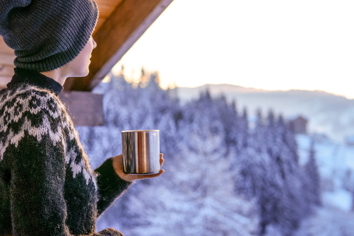 Café avec vue sur la montagne