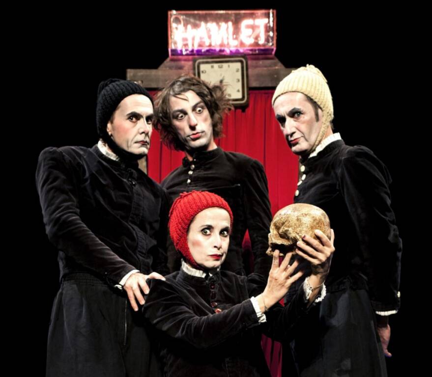 Hamlet in 30 min | Cie Bruitquicourt