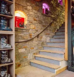 SSV LOC ESCALIER