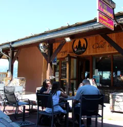 Terrasse du White Lines