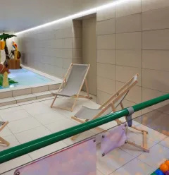 27. AHS - SPA - KIDS SWIMMING POOL.jpg