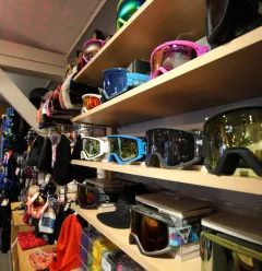Allais ski accessories