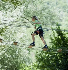 Natur'Accro treetop adventure courses -  Vallée de la Plagne