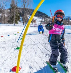 Children group lessons in the beginner area