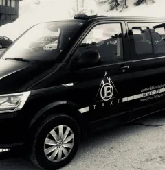 JB TAXI vehicle