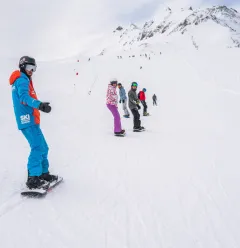 Snowboard group lesson