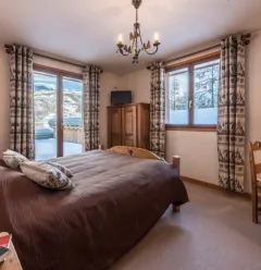 MONTAGNE bedroom