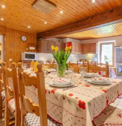 Gite La Marmorine - 6 rooms, 14 people