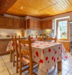 Gite La Marmorine - 6 rooms, 14 people