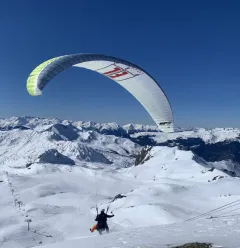 El Pro paragliding