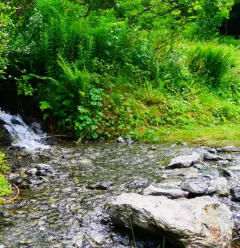 The Plan des Gouilles refuge by the Enclos du Seil