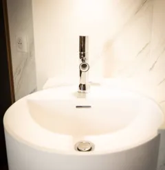 Shower unit 1