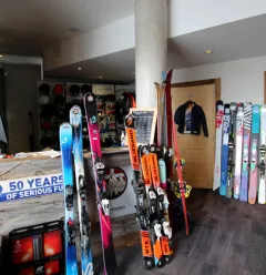 Ski Republic Shop