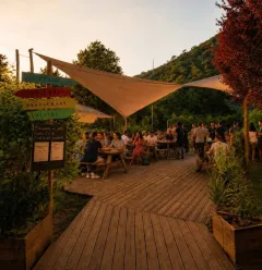 Le River Camp