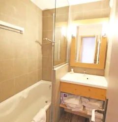 salle de bain NER814