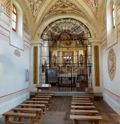 interior Montgésin chapel