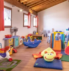 Kids' clubs