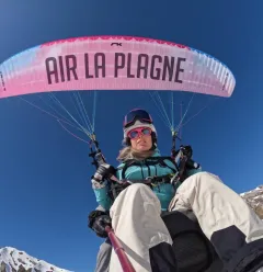 Tandem paragliding flight with AIR La Plagne