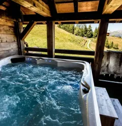 Outdoor Jacuzzi