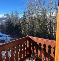 Vue d'un des 2 balcons de l'appartement