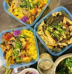 Penne with sage butter, vegetable wok and saffron rice