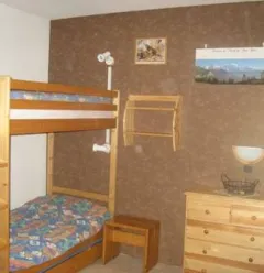 Sleeping corner with bunk beds