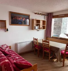 One-room apartment (divisible to sleep 5) in 'La Clé' Residence_Montchavin-les-Coches