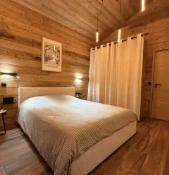 Upstairs bedroom