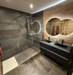 Upstairs bathroom