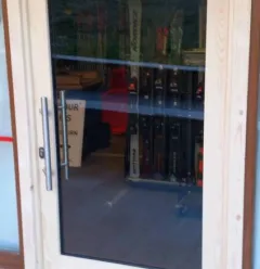 Remplacement de porte de magasin