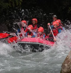 Rafting on the Isère