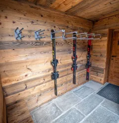 Racks à skis sécurisés