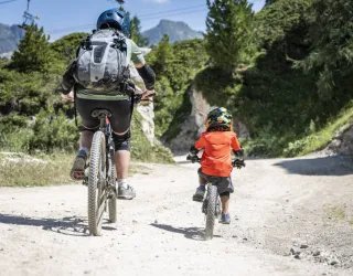 Get out on the cycling trails!_Montchavin-les-Coches