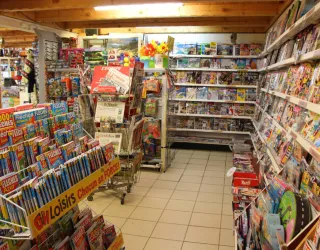 Newspapper anda magazine department