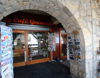 Le Café Gourmand, sous les arcades
