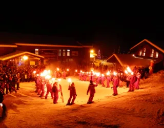 Torchlight descent