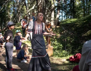 Walk in the Alpine pastures with a storyteller
