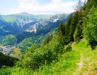 The Plan des Gouilles refuge by the Enclos du Seil