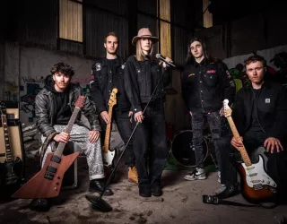 SUPER8 - Dirty Boys Concert_La Plagne