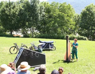 SShow: "Précieuse" by the Oléïa company_Aime-la-Plagne