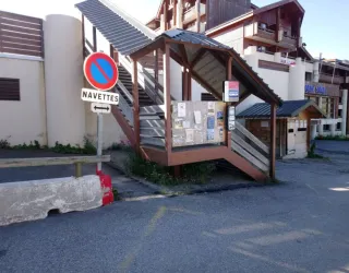 Arret navette Plagne Soleil