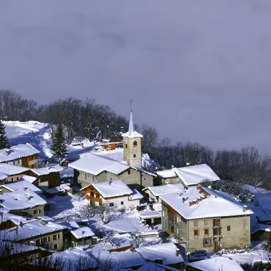 Vue sur le village de Longfoy à La Plagne