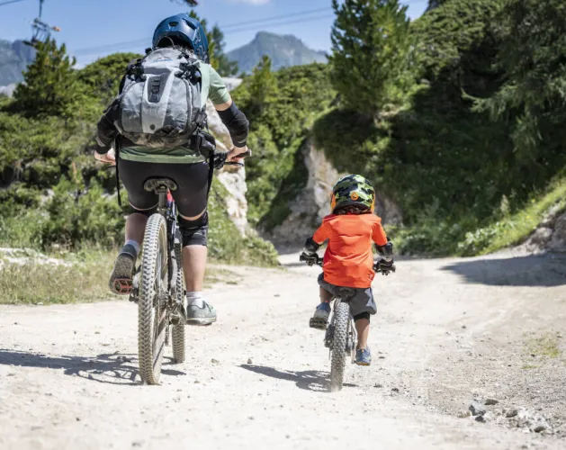 Get out on the cycling trails!_Montchavin-les-Coches