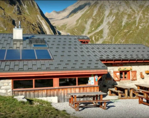 Refuge de la Balme, La Plagne valley