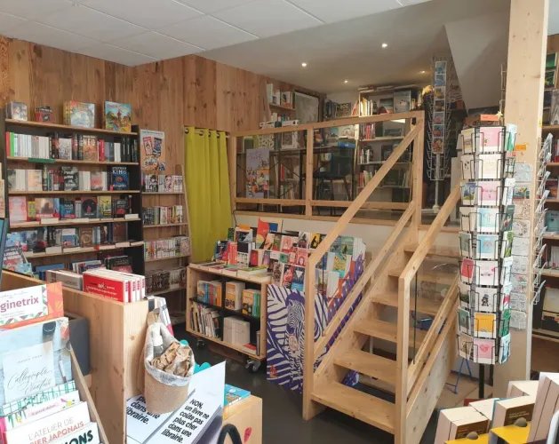 Librairie la librai'bulles mezzanine