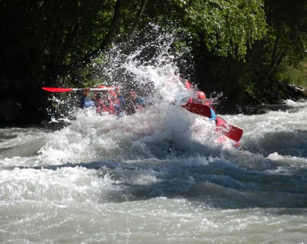 Rafting on the Isère