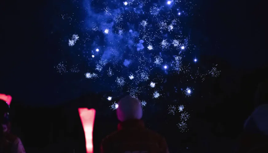 The Night of the Red Pompom_Champagny-en-Vanoise