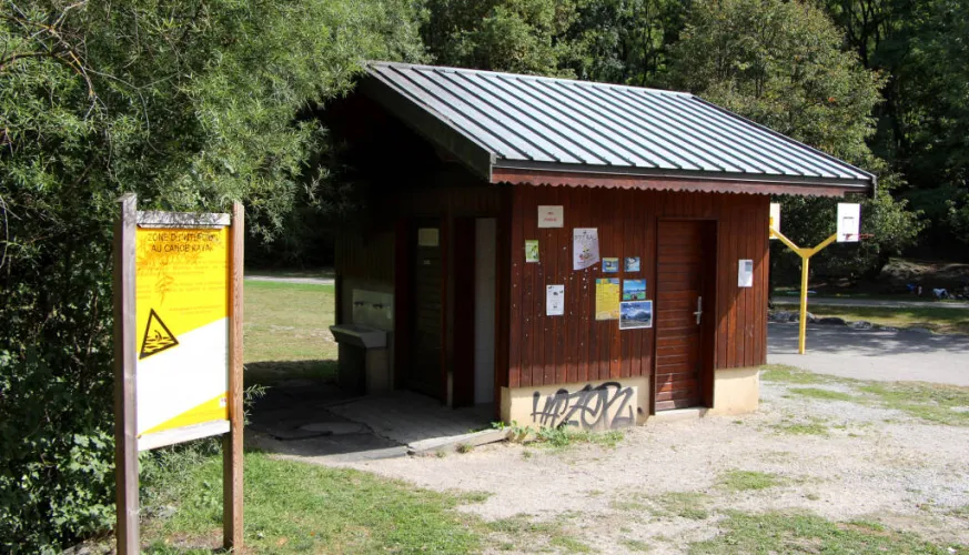 Toilettes Publiques - Base de Loisirs des Versants d'Aime