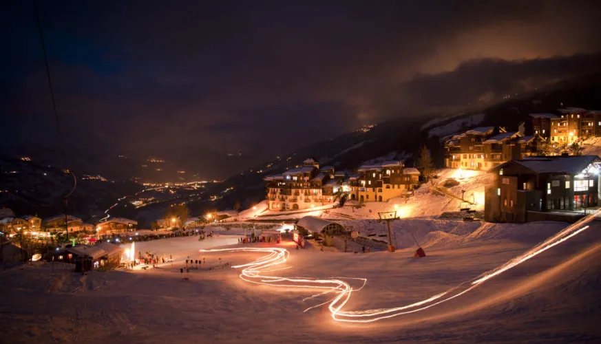 Torchlight descent