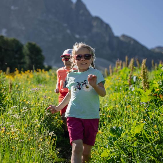 Enfants en balade